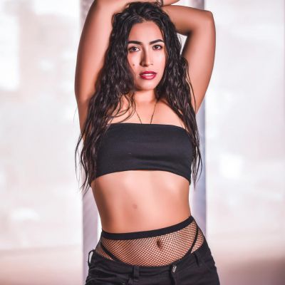 lilmikayla, camgirl Xlovecam